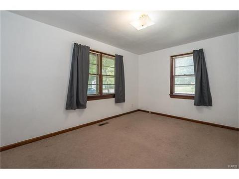 4134 Wright Ave, Saint Ann, MO 63074 photo 6