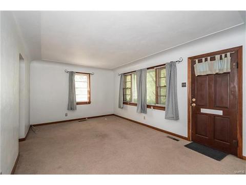 4134 Wright Ave, Saint Ann, MO 63074 photo 4