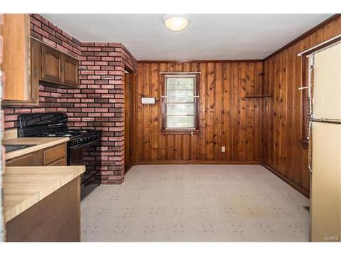 4134 Wright Ave, Saint Ann, MO 63074 photo 9