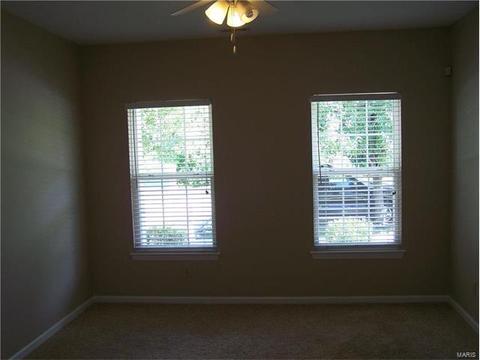405 Covered Bridge Ln, O'fallon, MO 63368 photo 9