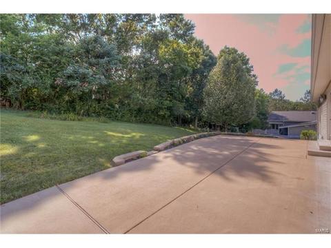 813 Williams Dr, Eureka, MO 63025 photo 4