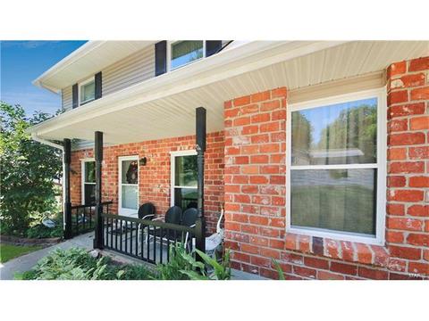 801 Seib Dr, O'fallon, MO 63366 photo 2