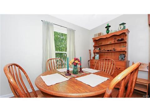 801 Seib Dr, O'fallon, MO 63366 photo 3