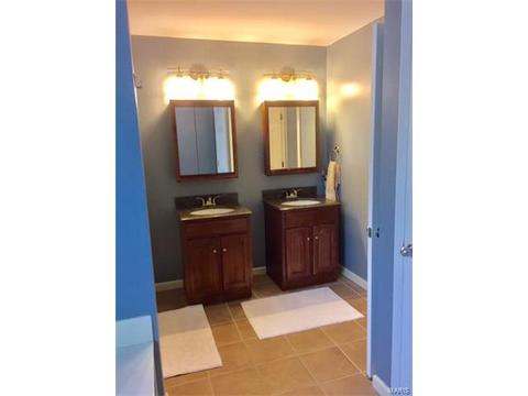 151 Cherrywood Parc Dr, O'fallon, MO 63368 photo 5