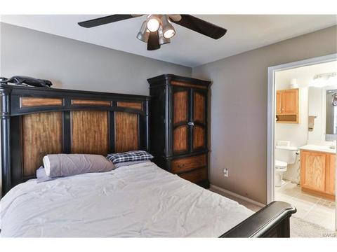 307 Tyndale, O'fallon, MO 63366 photo 15
