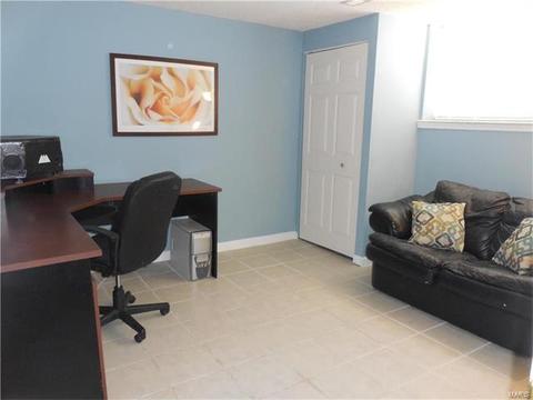 28 N Lang Dr, O'fallon, MO 63366 photo 12