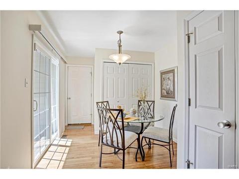 209 Coachgate, Ballwin, MO 63021 photo 13