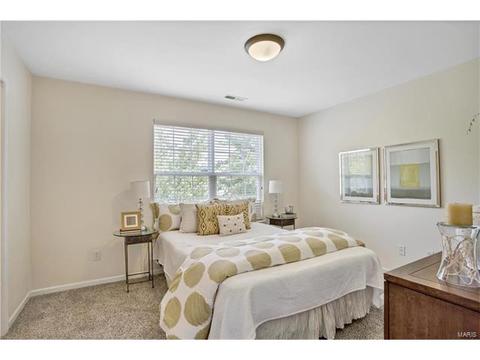 209 Coachgate, Ballwin, MO 63021 photo 15