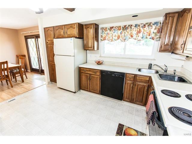 11223 Claywood, Saint Louis, MO 63126 photo 11
