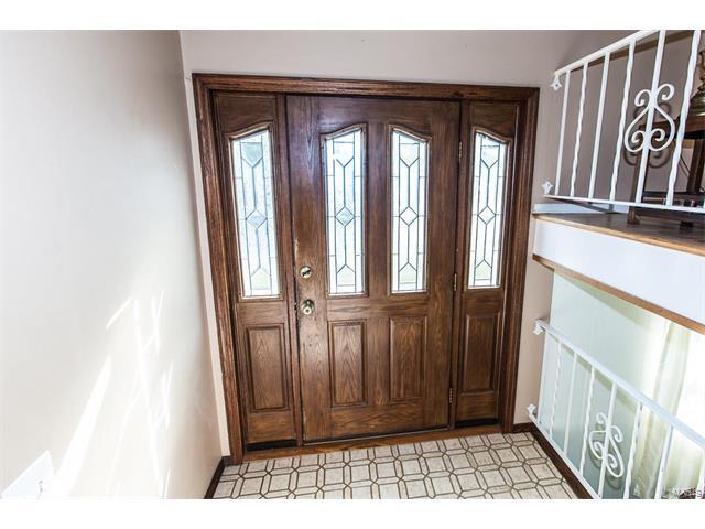  11223 Claywood, Saint Louis, MO 63126 photo 5