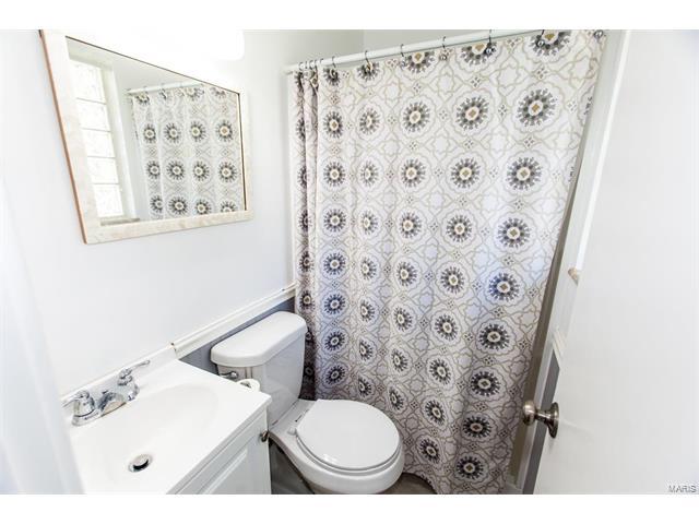  11223 Claywood, Saint Louis, MO 63126 photo 14