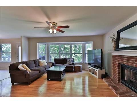 788 Top Notch Ln, Eureka, MO 63025 photo 9