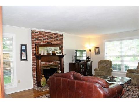 340 Glan Tai Dr, Manchester, MO 63011 photo 13