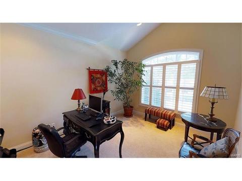 660 Ashmont Dr, Saint Louis, MO 63132 photo 15