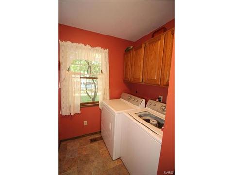 605 Paul Pointe Ct, Ballwin, MO 63011 photo 12