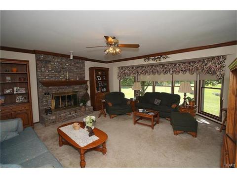 605 Paul Pointe Ct, Ballwin, MO 63011 photo 13