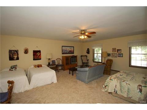 605 Paul Pointe Ct, Ballwin, MO 63011 photo 35