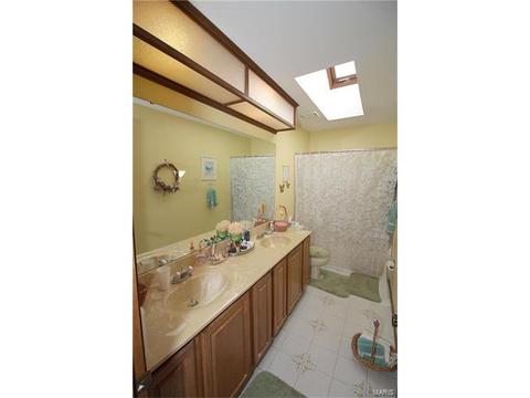 605 Paul Pointe Ct, Ballwin, MO 63011 photo 34