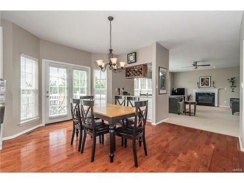 1237 Arbor Bluff Cir, Ballwin, MO 63021 photo 13