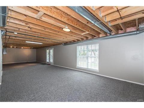 1237 Arbor Bluff Cir, Ballwin, MO 63021 photo 32