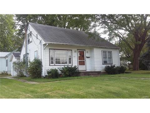 323 E Main Cross, Palmyra, MO 63461 photo 1