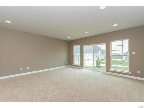 101 Ehlmann Farms Dr, Weldon Spring, MO 63304 photo 9
