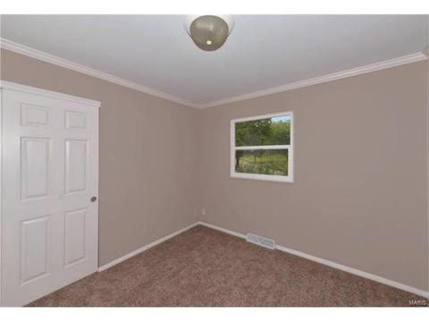 384 Crestbury Dr, Ballwin, MO 63011 photo 11