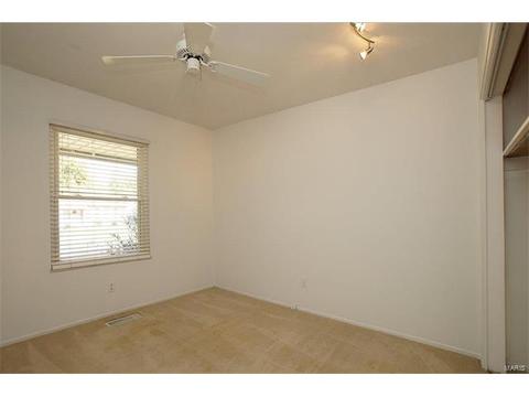 308 Wembley Ln, Ballwin, MO 63021 photo 8