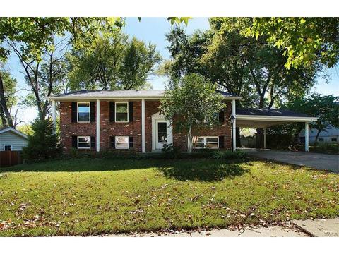 308 Wembley Ln, Ballwin, MO 63021 photo 1