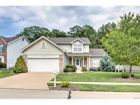 426 Buckhurst Dr, Ballwin, MO 63021 photo 1