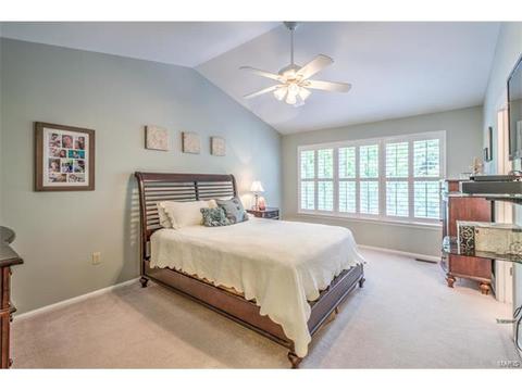 426 Buckhurst Dr, Ballwin, MO 63021 photo 16