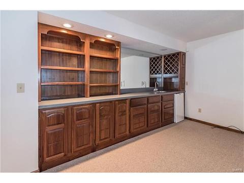 52 Waynesboro Ct, Weldon Spring, MO 63304 photo 10
