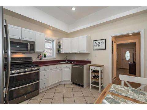 2261 Yale Ave, Saint Louis, MO 63143 photo 8