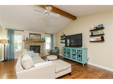 1505 Snowbird Ln, O'fallon, MO 63366 photo 3