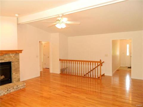 974 Emge Rd, O'fallon, MO 63366 photo 5