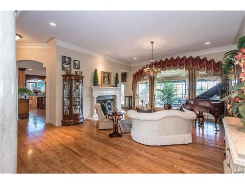 650 Grey Oaks Dr, Weldon Spring, MO 63304 photo 11