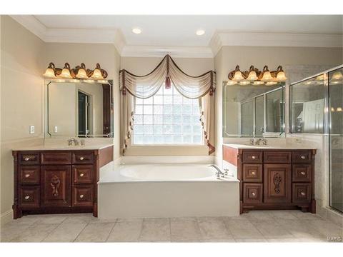 650 Grey Oaks Dr, Weldon Spring, MO 63304 photo 25