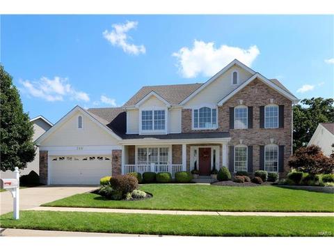 749 Charleston Oaks Dr, Ballwin, MO 63021 photo 1