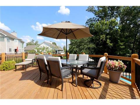 749 Charleston Oaks Dr, Ballwin, MO 63021 photo 36