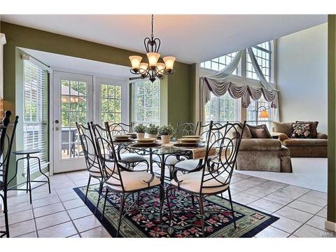 749 Charleston Oaks Dr, Ballwin, MO 63021 photo 13
