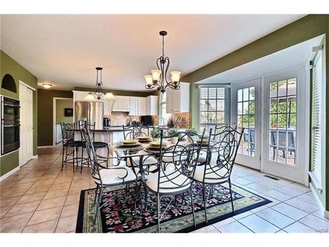 749 Charleston Oaks Dr, Ballwin, MO 63021 photo 14