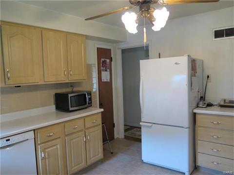 3449 Saint Clovis, Saint Ann, MO 63074 photo 5