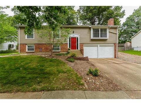 838 Country Stone Dr, Ballwin, MO 63021 photo 1