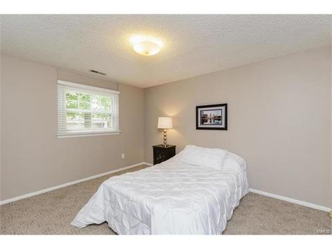 838 Country Stone Dr, Ballwin, MO 63021 photo 24