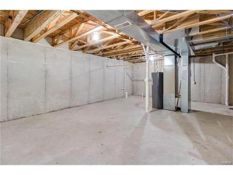 349 Heritage Commons Cir, O'fallon, MO 63368 photo 20