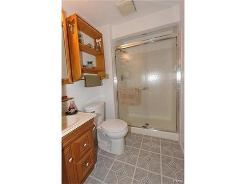 101 S Edward Ct, Eureka, MO 63025 photo 13