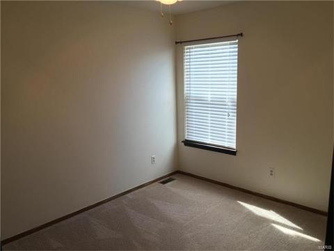 1 Royalltrail, O'fallon, MO 63368 photo 5