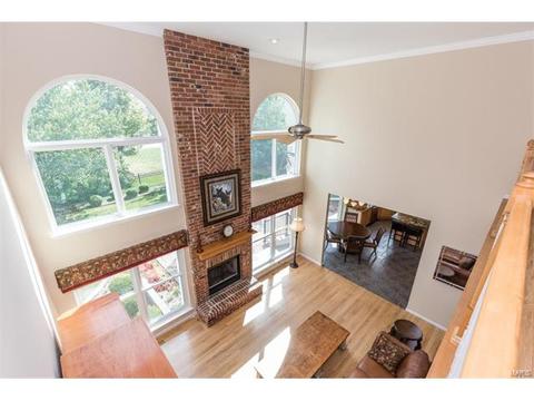 748 Stoney Creek Ln, Ballwin, MO 63021 photo 6