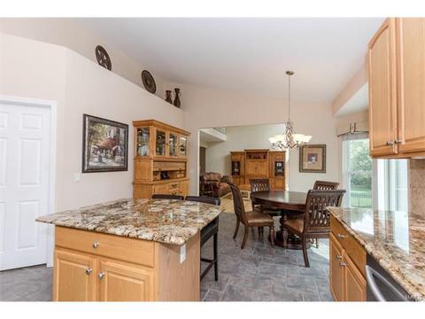 748 Stoney Creek Ln, Ballwin, MO 63021 photo 12