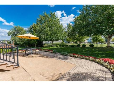 748 Stoney Creek Ln, Ballwin, MO 63021 photo 31